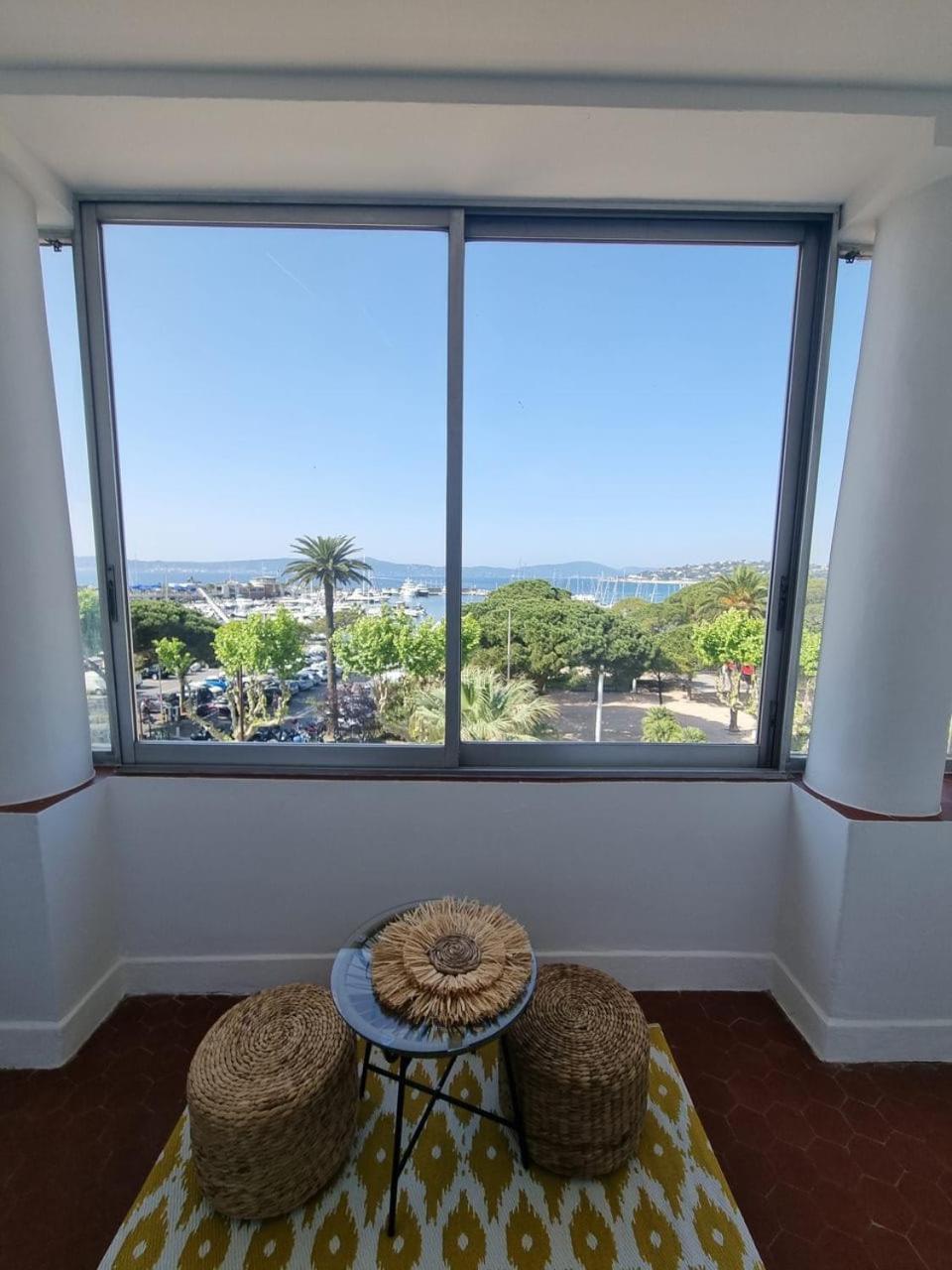 Maison De Village Renovee Avec Vue Mer Exceptionnelle Sainte-Maxime Bagian luar foto