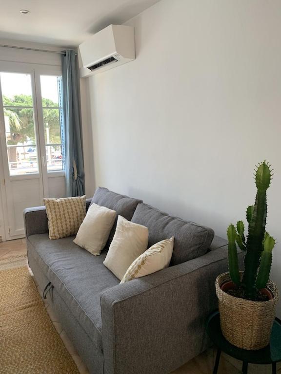 Maison De Village Renovee Avec Vue Mer Exceptionnelle Sainte-Maxime Bagian luar foto