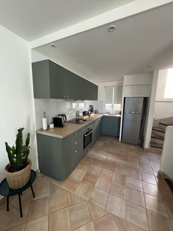 Maison De Village Renovee Avec Vue Mer Exceptionnelle Sainte-Maxime Bagian luar foto