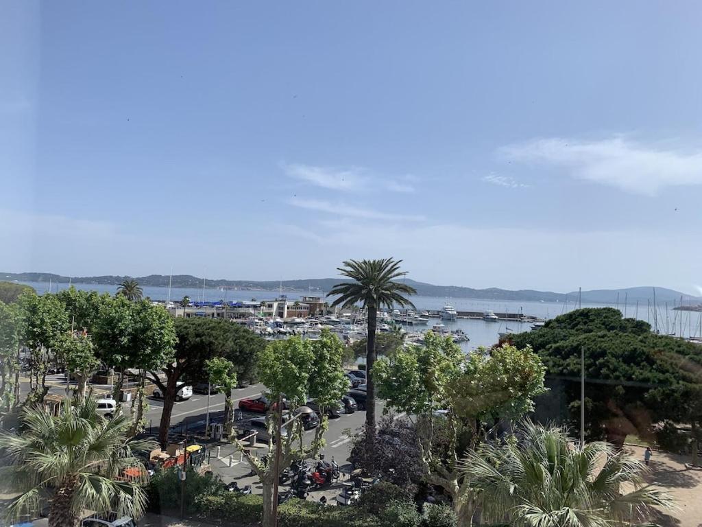 Maison De Village Renovee Avec Vue Mer Exceptionnelle Sainte-Maxime Bagian luar foto
